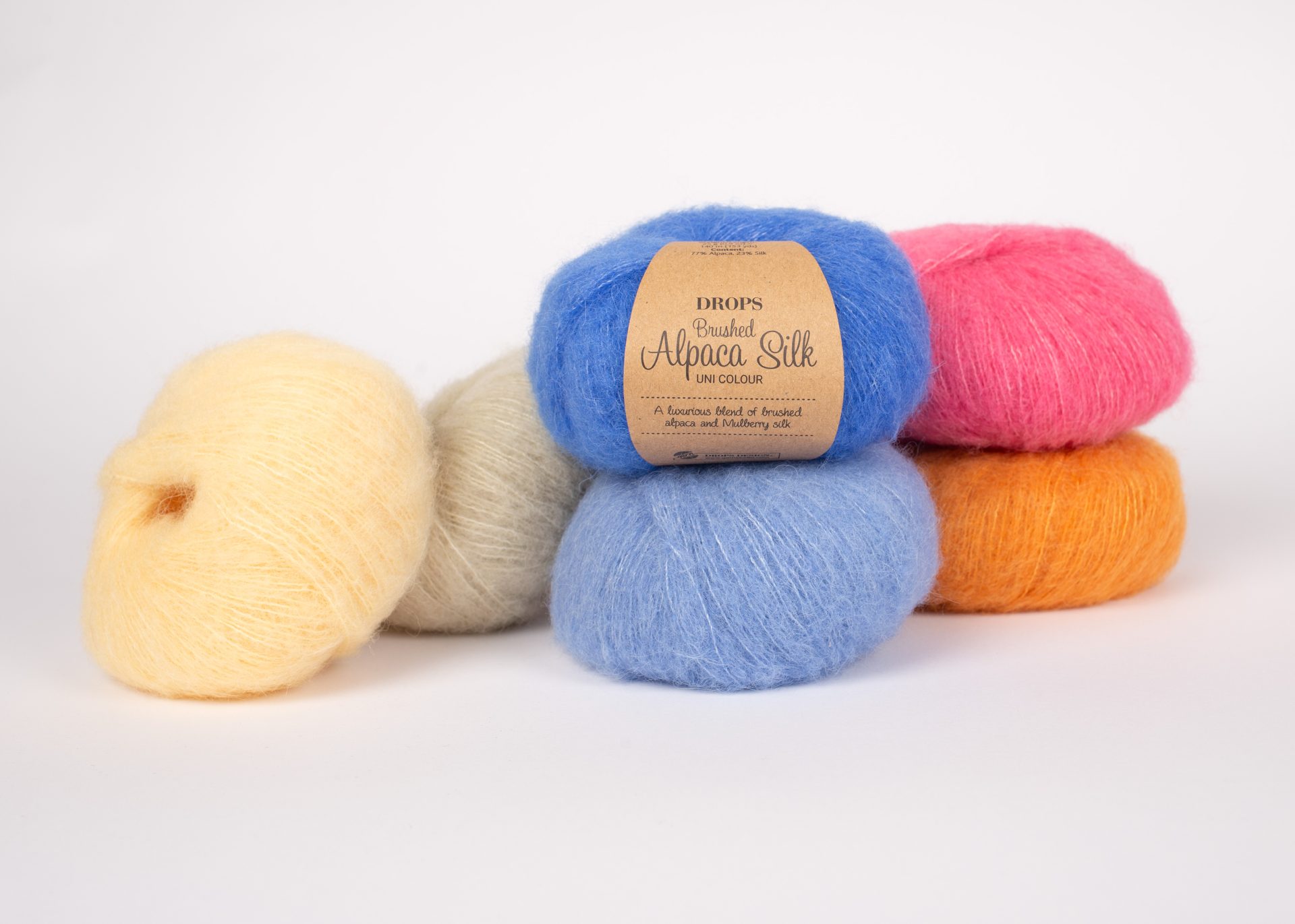 202eec263fc2eb8a8566bc89f9851f70.jpg Brushed Alpaca Silk - Bilde 1
