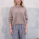 Biscuit sweater